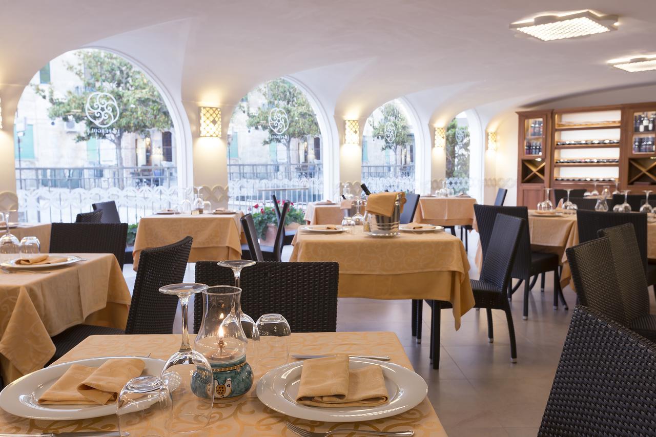 Hotel La Pergola Santa Maria di Castellabate Exterior photo